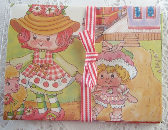 Strawberry Shortcake, Upcycled Envelopes with Flat Note Cards Stationery Set of 8 , Vintage Paper