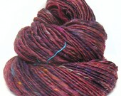 Handspun Yarn handcarded Merino and Wensleydale wool silk sparkle