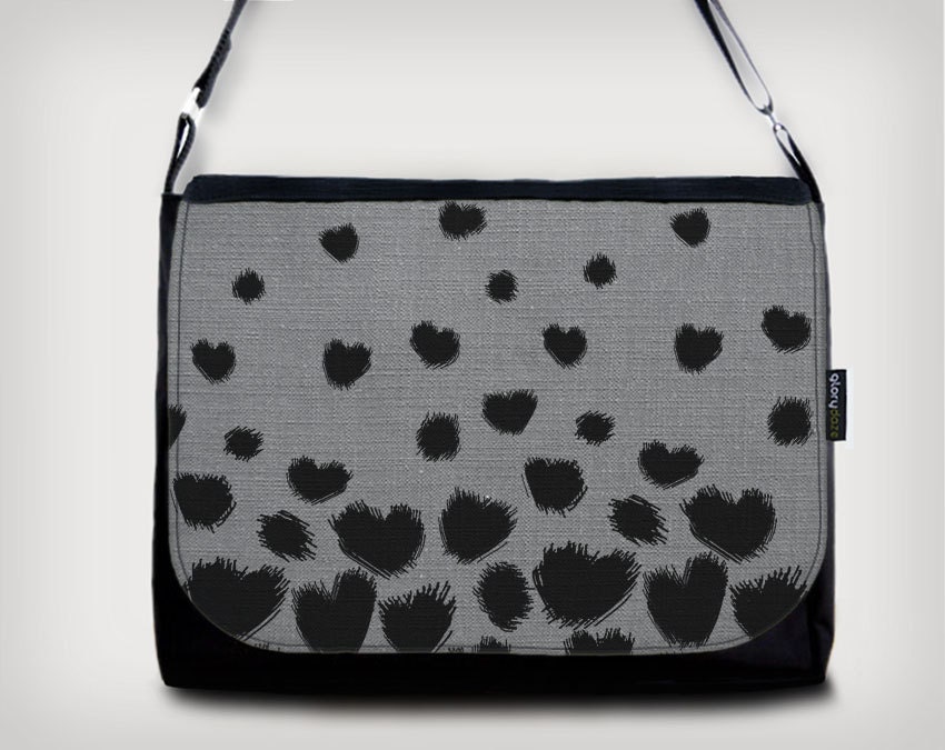 Messenger - Grey Heavy Haerts Print - Bag Canvas Gray Screen Print Black Satchel