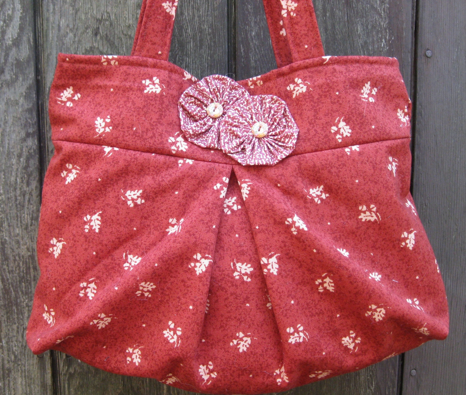 PLEATED TOTE