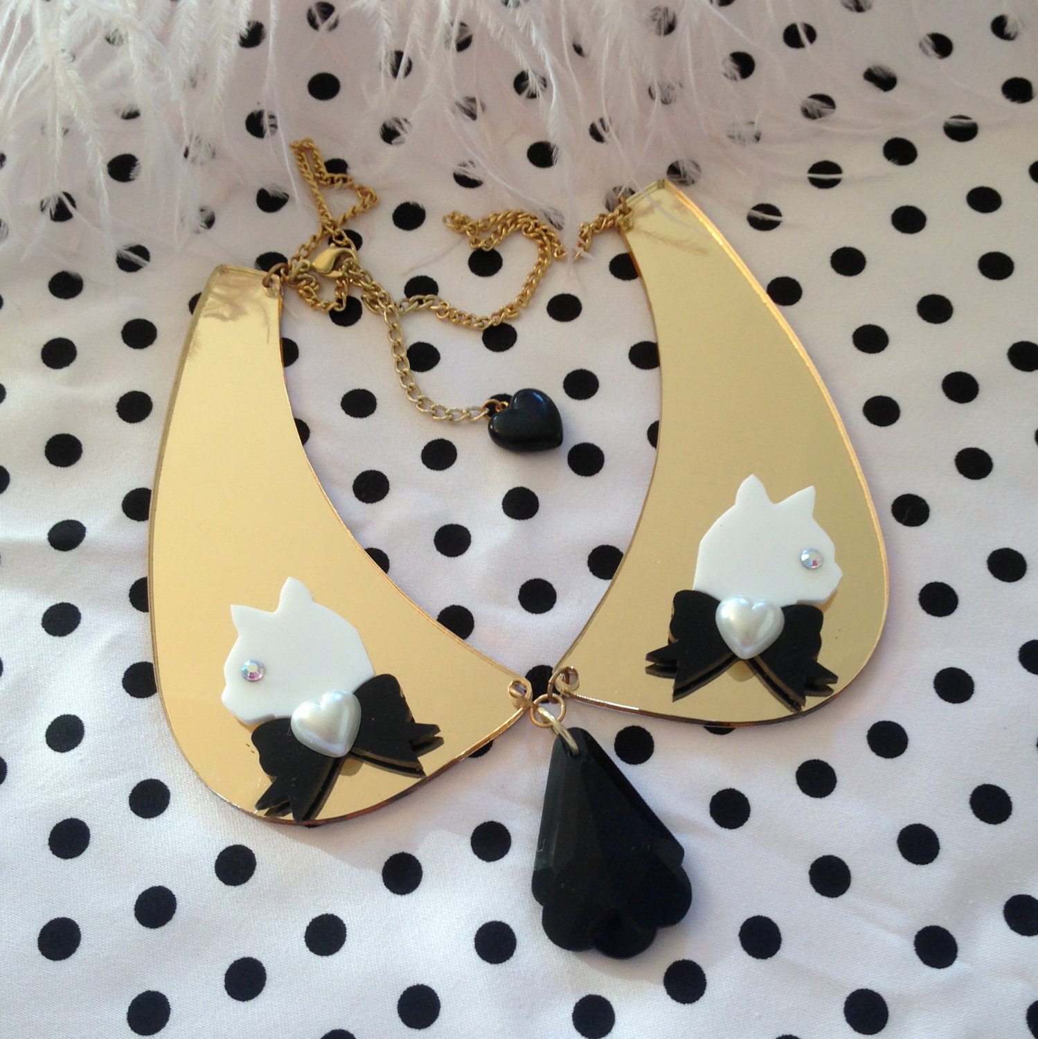 White Cat Acrylic Collar Necklace