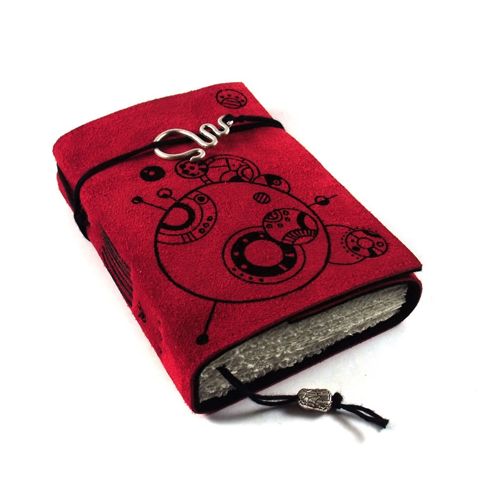 Handmade leather journal, Code