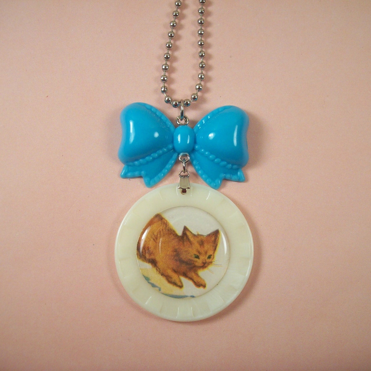 Cat Bow Necklace