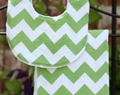Green Chevron Baby Bib and Burp Cloth Set - Burpcloth - Bib - Chevron Bib - Chevron Burp Cloth - Boy Baby Gift Set