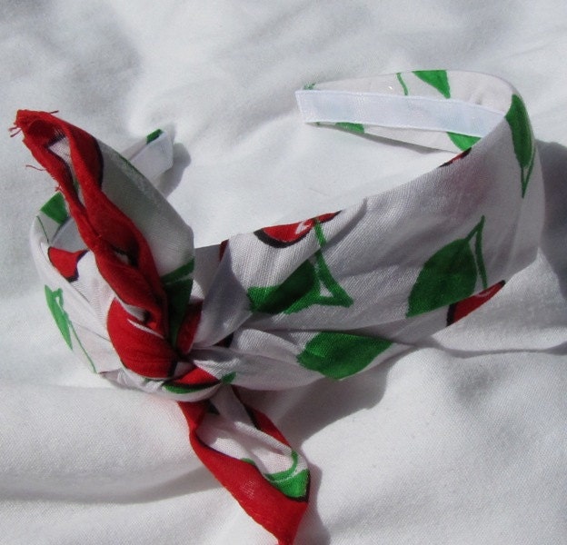 Bandana Knot Headband (WHITE CHERRY)