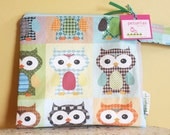 The Owl ICKY Bag petite - WETBAG - wet bag waterproof gym sports cloth diaper pouch zipper snap handle baby gift gear