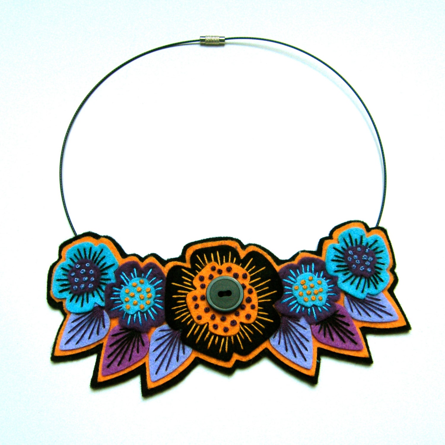 FELT NECKLACE with freeform embroidery on co-ordinating wire necklace