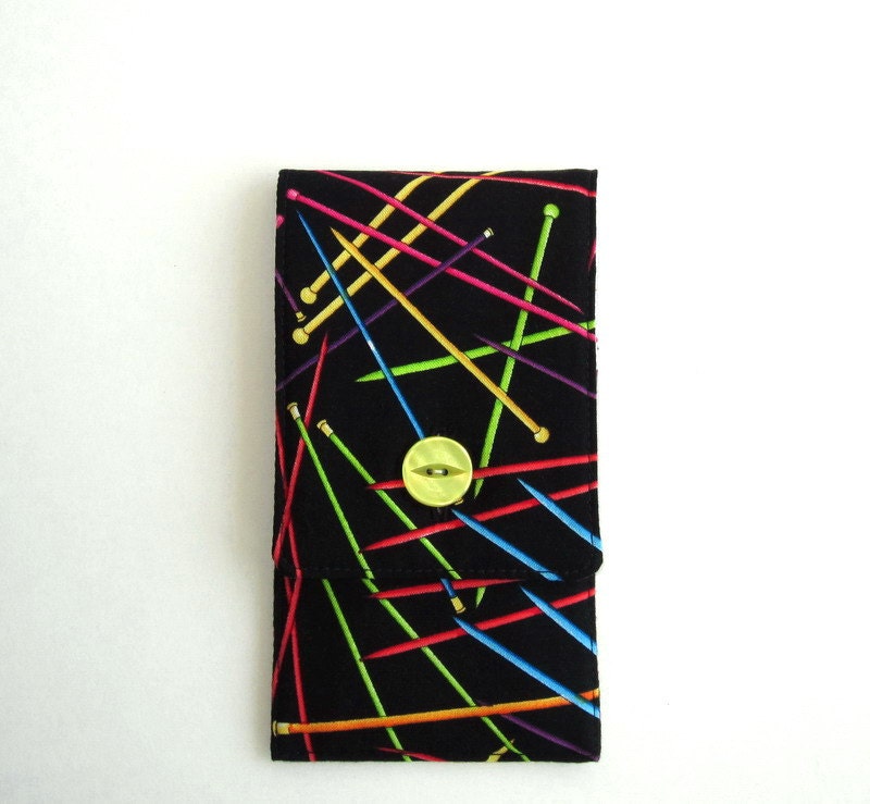 Knitting Needles Mini Case for Circular Needles, Circulars on the Go - Knitting Needles on black