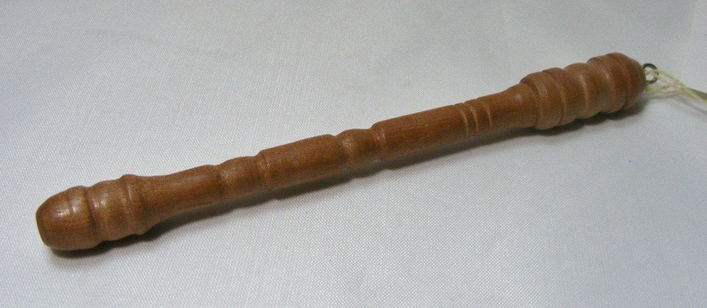 wrist distaff- Cherry