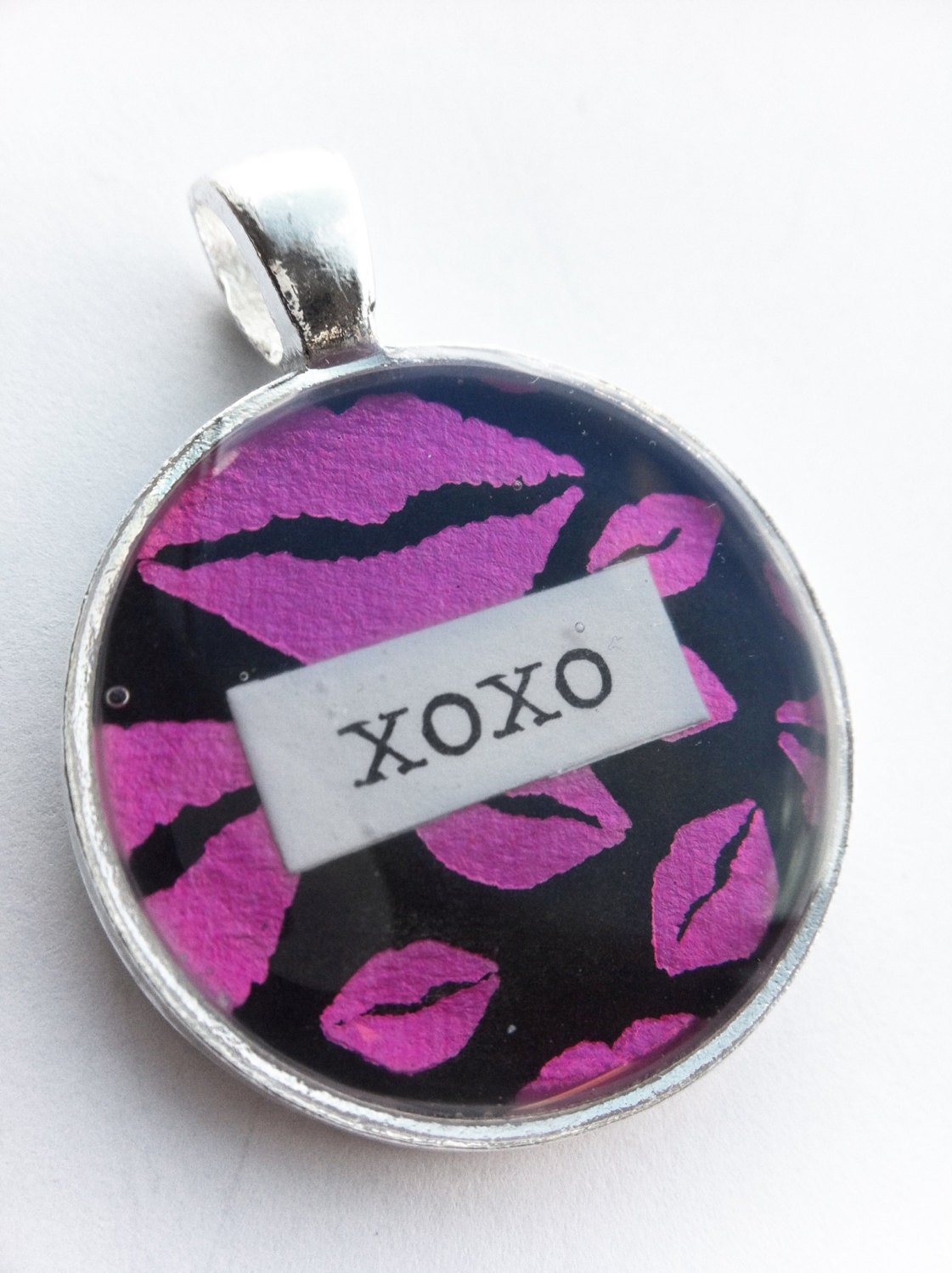 Hugs and Kisses Lips Pendant Silver Ball Chain Heart umbrella