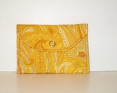 Card Pocket Gold with Paisley Pattern