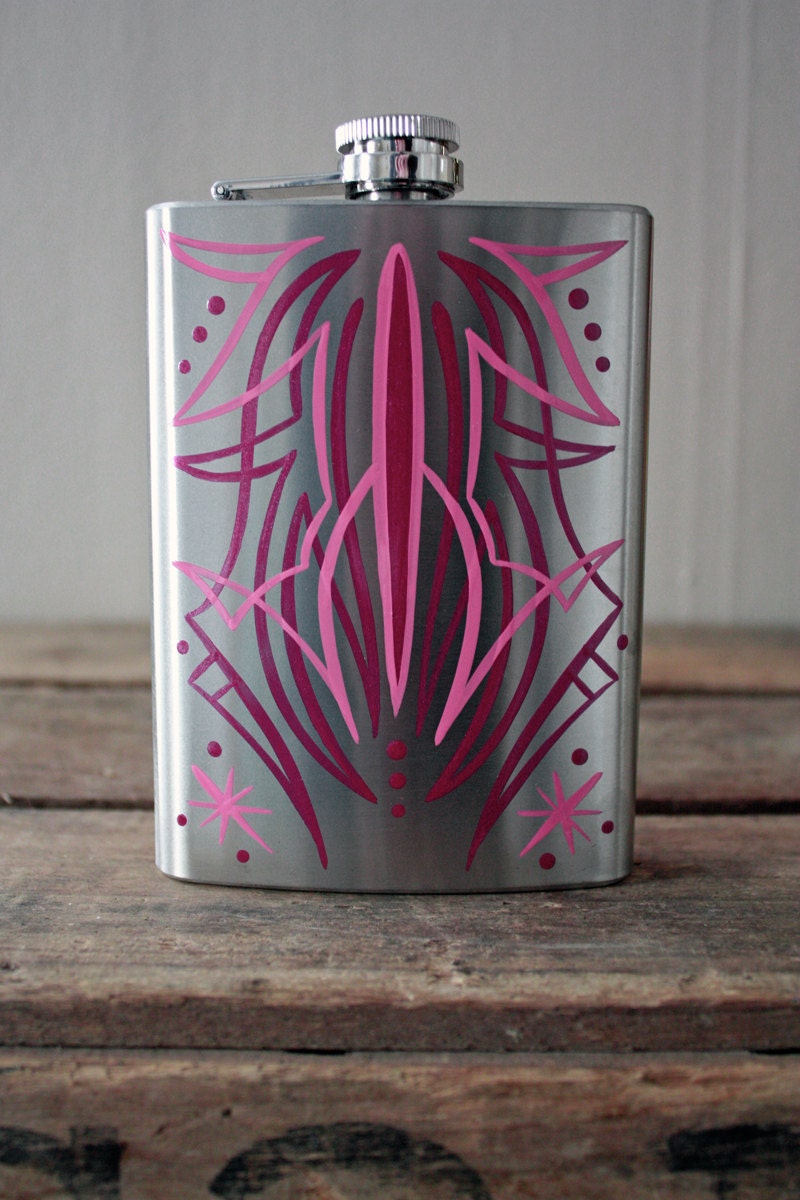 Kustom Pinstriped 8oz Flask - Pearlescent Magenta & Pink Pinstriping
