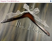 20% OFF SALE Wire Name Hangers Last Name Hangers Bride Coat Hangers Bridal Accessories Wedding Dress Hangers Personalized Hangers