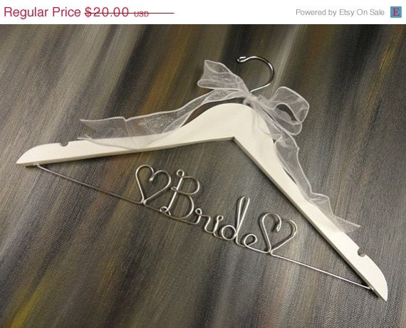 20% OFF SALE Bride Hanger Wire Hangers Wedding Dress Hangers Bridal Accessories Bridal Hangers Wedding Photo Props Personalized Hangers