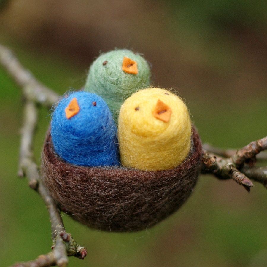 One of Each - Baby Birds in a Nest - Felted Natural Toy
