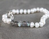 Freshwater Pearl and Flashy Labradorite Bracelet