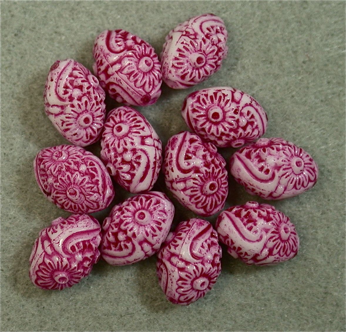 Vintage Japanese PINK Oval Etched Plastic FLOWER Beads 12mm pkg12 res409