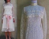 Vintage 70s 80s Gunne Sax Lace Drop Waist Dress (size small, medium)