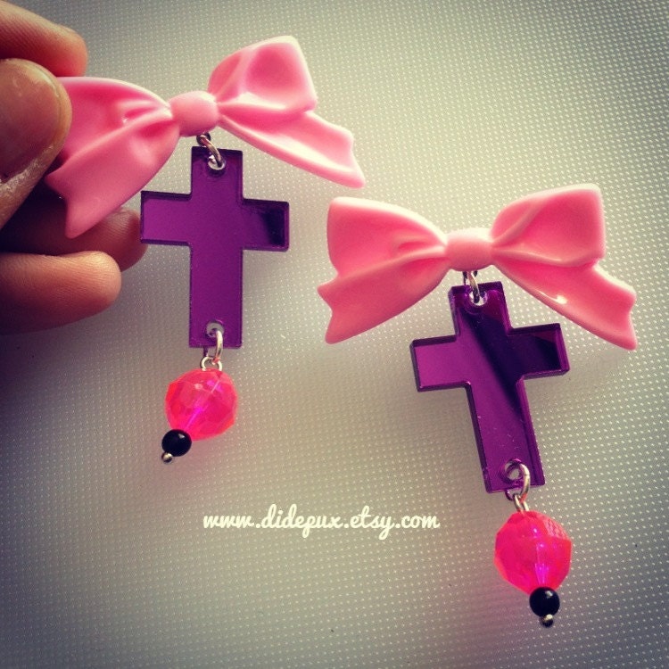 PINK BOW with Crosses or Inverted crosses purple mirror kaser cut