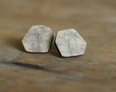 Small Polygon post earrings in cream