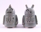 Robot Salt and Pepper Shakers