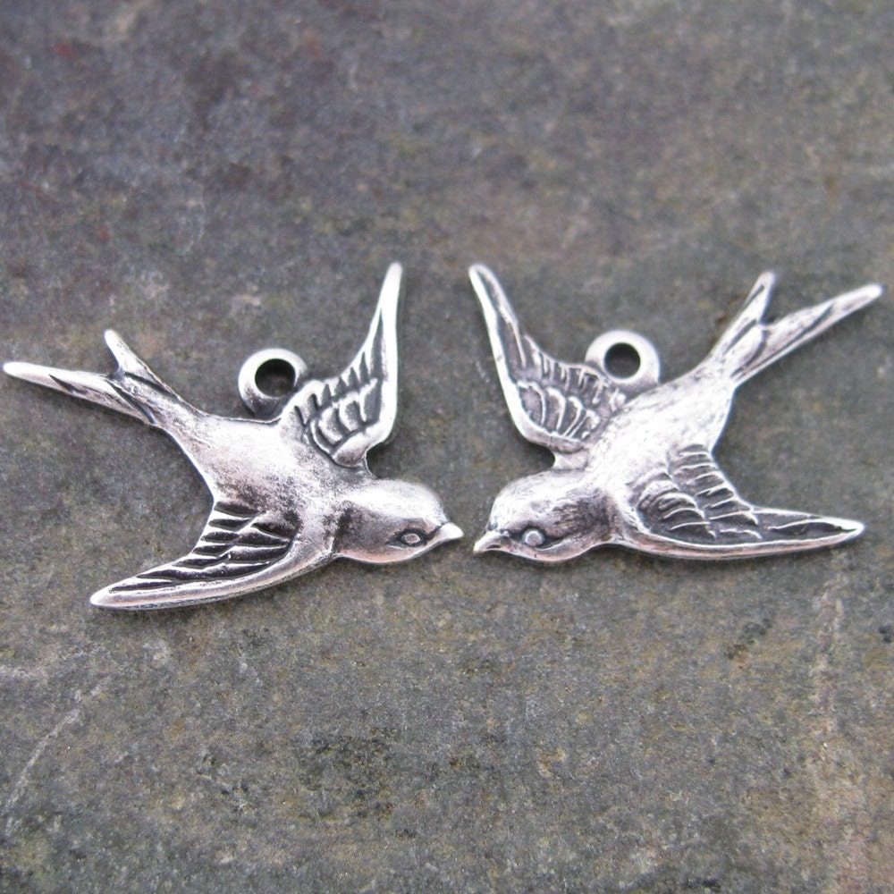 New - Sparrow or Swallow Bird Charms Jewelry Findings Old World Silver 668 - 6 pieces
