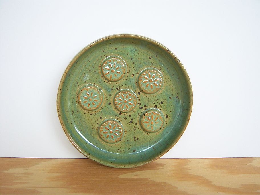 Stoneware Ceramic Soap Dish in Spring Green Glaze