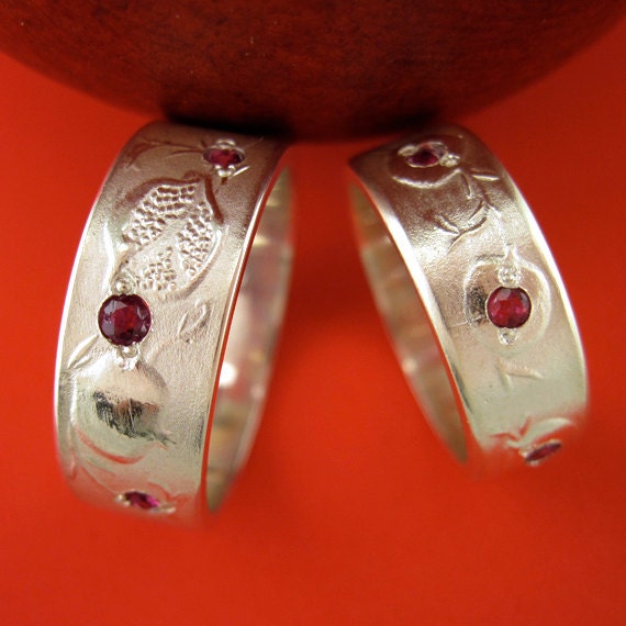 Pomegranate Wedding RIng, Wide Unisex Band, 9mm or 7.5mm - PomAdoré, SymBand Collection
