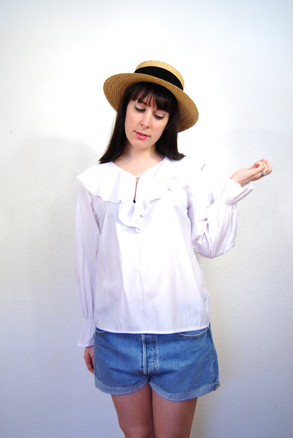 vintage 1990's / white / ruffle collar / blouse / grunge / over size / ruffle cuffs / size S-M