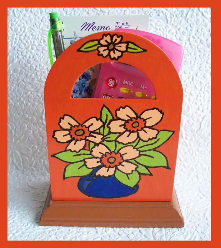 Desk Organizer Caddy with accessories
