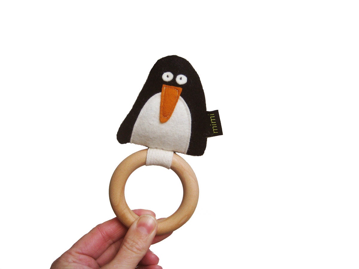 Penguin- rattle/teething ring