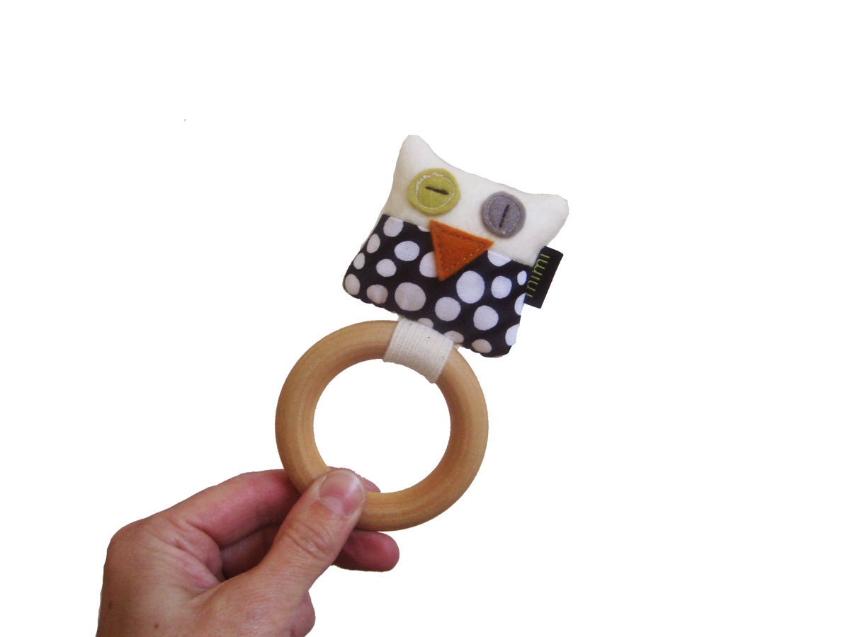 Owl baby- rattle/teething ring