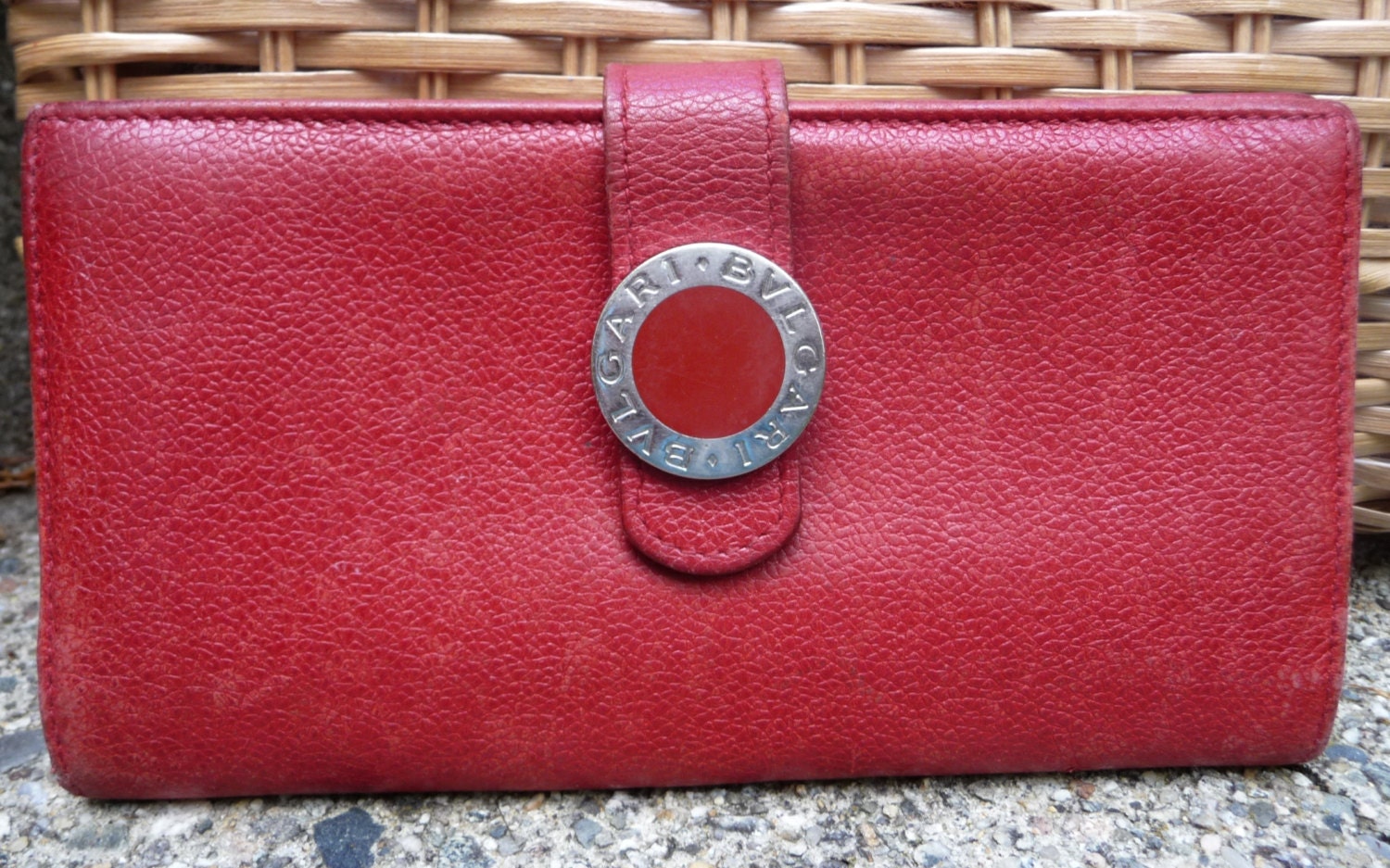 authentic Bulgari Long Wallet - Red Leather Bvlgari Womens - Riri Zipper Pocket - Credit Card Slots - Echt Prym Snap Closure - Vintage