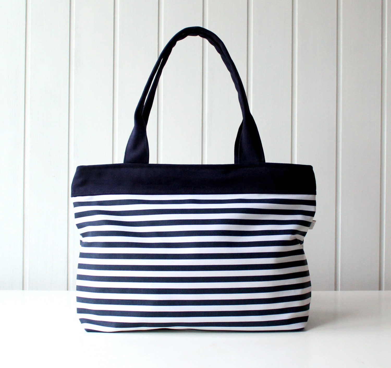 Hey Sailor.. Navy and White Stripes Tote Bag / Beach Bag / ZIPPER TOP CLOSURE / Diaper Bag, Laptop Bag, Purse, Large, Medium / Spring Summer