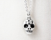 Very tiny Day of the Dead necklace sugar skull Día de los Muertos jewelry Halloween calaveras pendant sterling silver