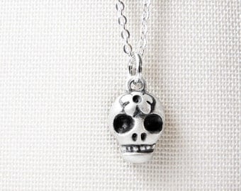Very tiny Day of the Dead necklace sugar skull Día de los Muertos jewelry Halloween calaveras pendant sterling silver