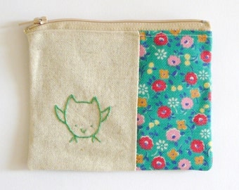 owl in emerald green floral coin purse with embroidered bird