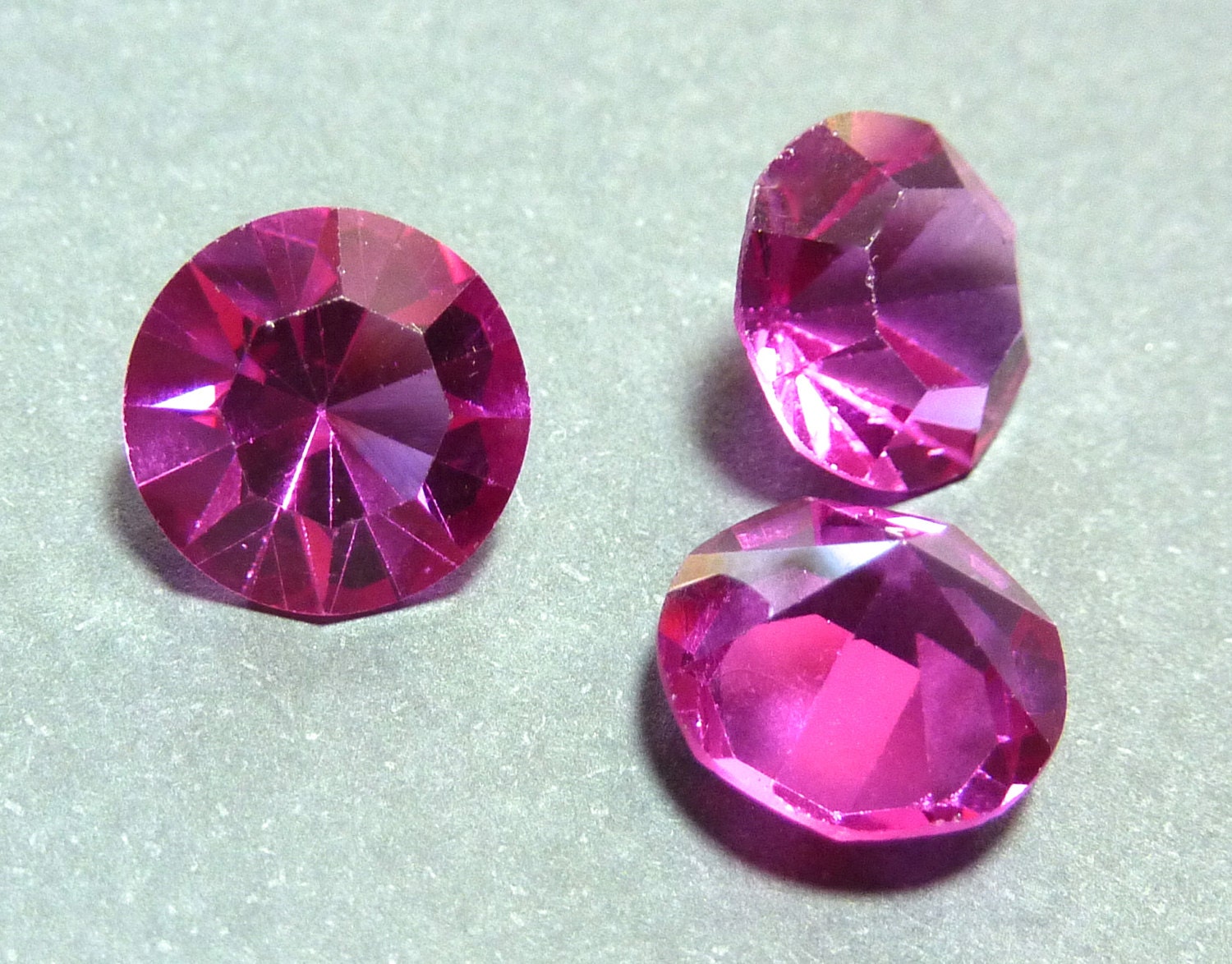 Vintage Czech Fuchsia Round 10.7mm Faceted Glass Stones (3)