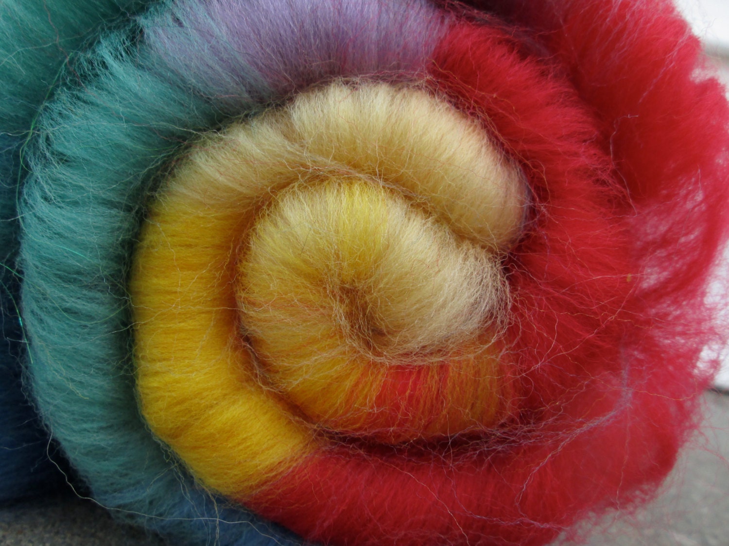 Superwash Wool Rainbow Batt, 3 oz