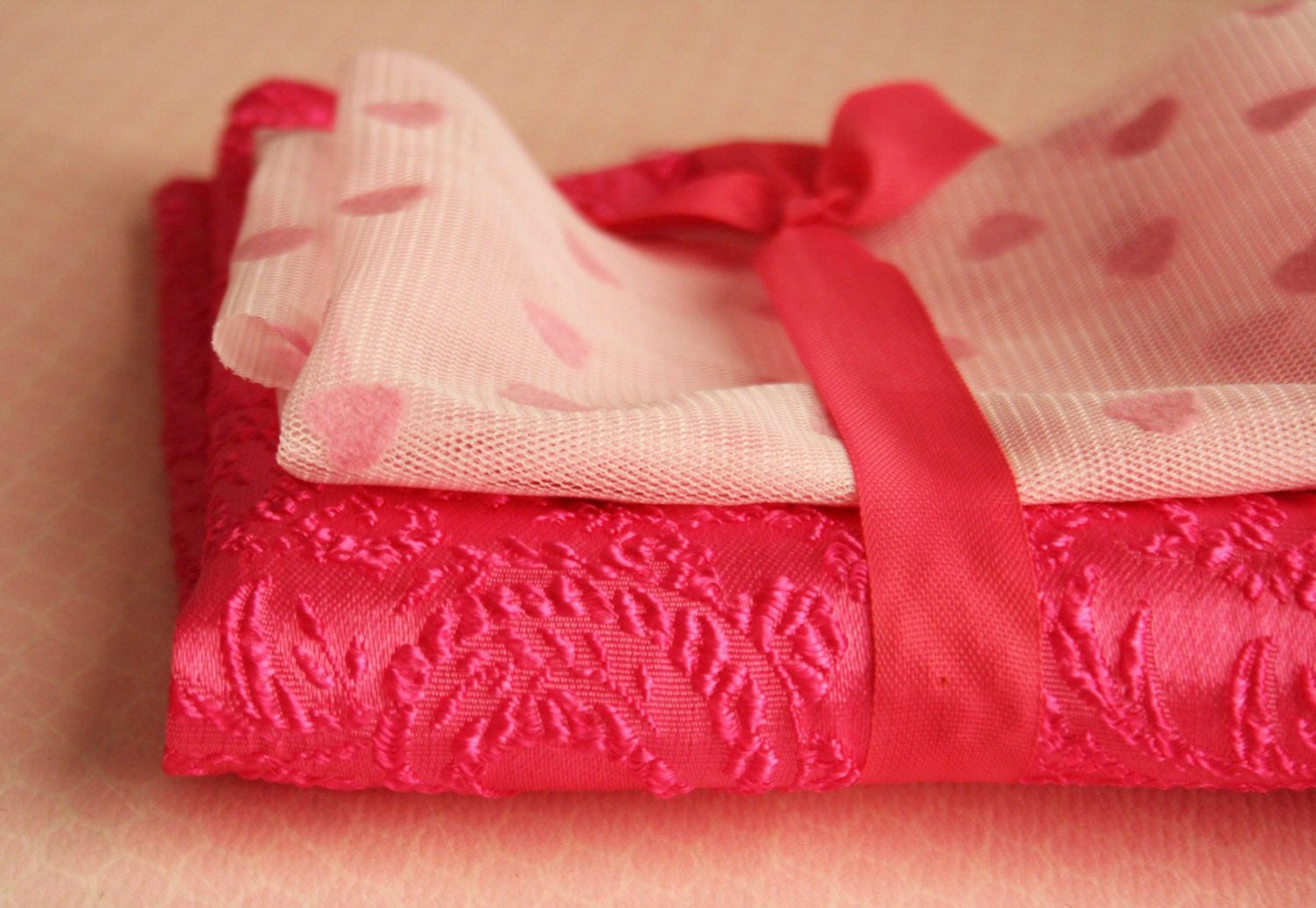 Mini Bundle...Vintage Hot Pink Textured Paisley Fabric and Flocked Pink Heart Tulle