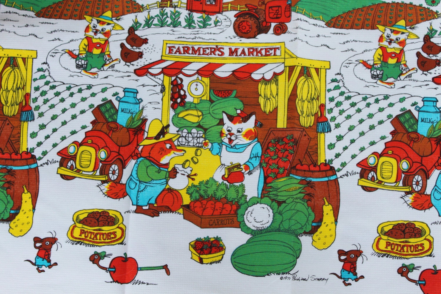 Vintage Richard Scarry Busytown paper party Tablecloth