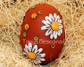 Ukrainian Easter Egg Pysanka Daisy Bloom by Tanya Besedina