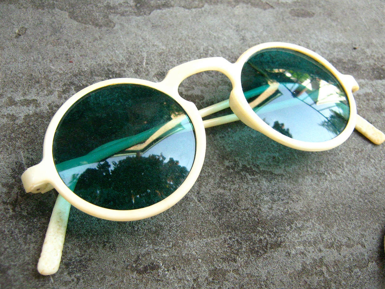 Vintage 30's Celluloid Sunglasses Ivory Plastic Frame w Aqua Blue Glass Lenses Non RX