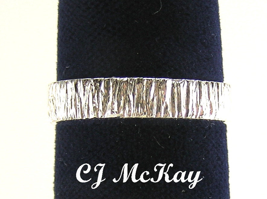 14K White Gold Tree Bark Wedding Band 4mm CR12Q