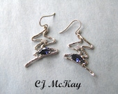 14K White Gold Freeform Earring With Sapphire and Diamond CR63Q