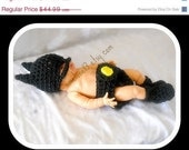 BATMAN Baby handmade crochet Set Hat diaper cover and boots 0 to 24 months