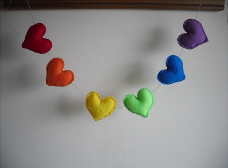 rainbow heart garland