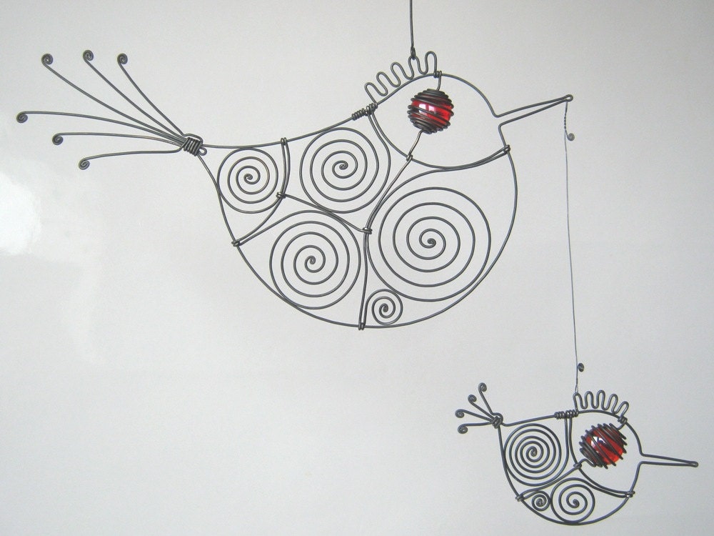 Metal Sculpture / Look What I've Got For You / Red -Eyed Wire Bird Carrying A Birdie