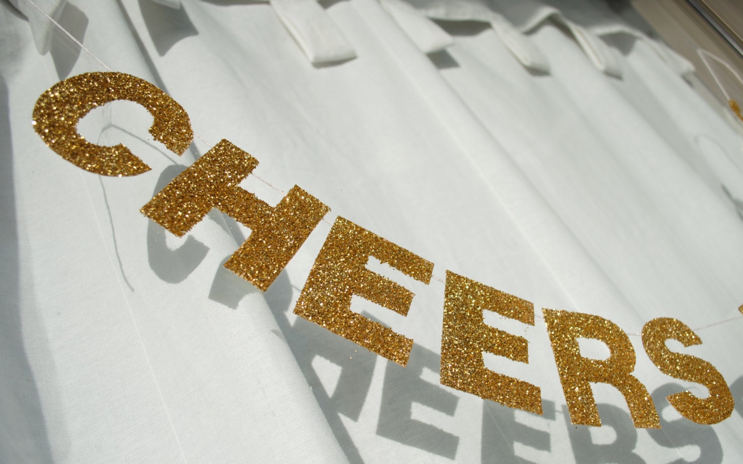 CHEERS B&TCHES Glitter Garland