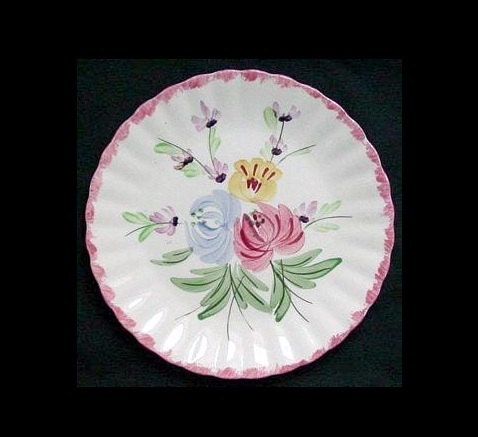 Blue Ridge Pottery ROSETTE 9-Inch PLATE Country Cottage Victorian Chic Pink Yellow Blue Green Vintage Southern Potteries Dinnerware (6320)